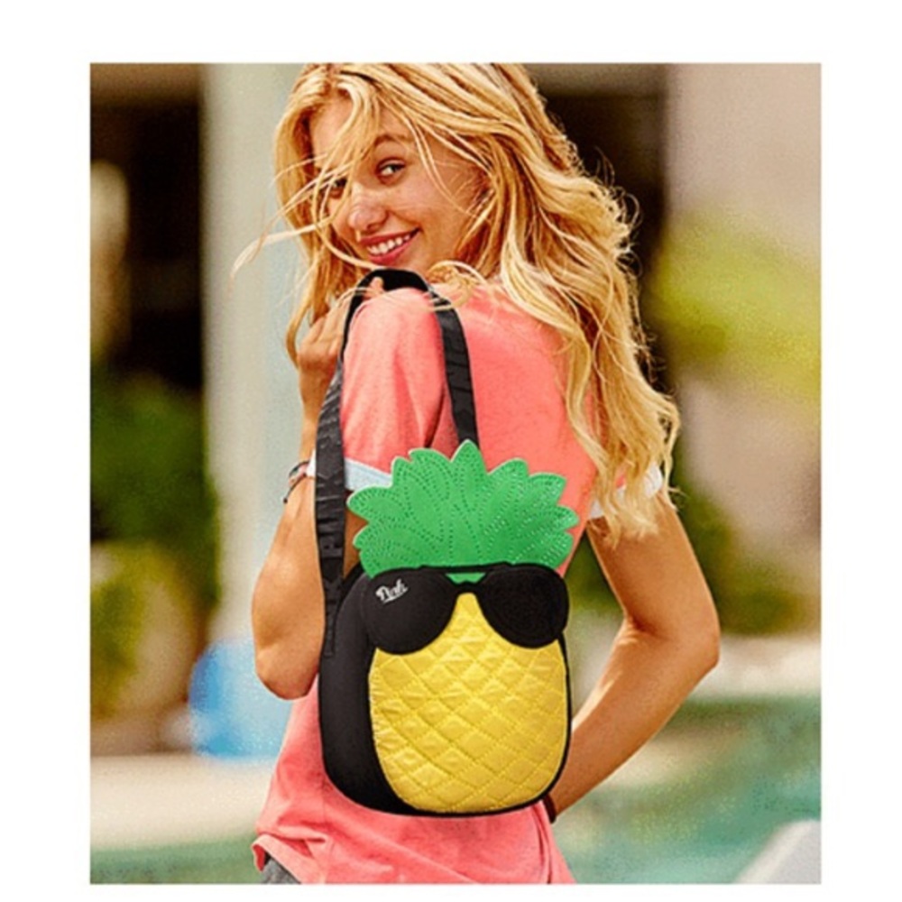 Victoria’s Secret PINK Pineapple Lunch Bag/Cooler